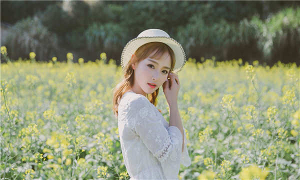 新华标题：想找个女人帮忙生孩子的有效解决方案，助您圆梦家庭